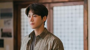 Kabar Baik, Kim Seon Ho Tetap Bintangi Film Sad Tropics