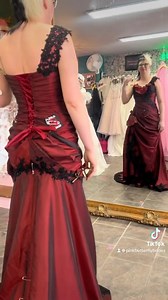 191 reactions · 28 comments | ❤️❤️❤️ OUR ALT PUNK bride, Laura...