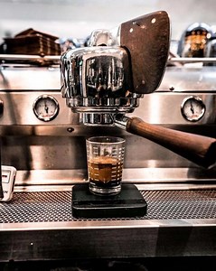 Barista-worthy Steamed Milk : Microfoam for Beginners | Fratello Coffee