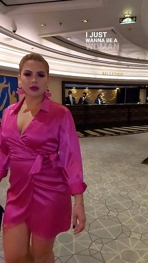 I just wanna be a woman🎶 #portishead #pinkdress #shorthair #shorthairdontcare | Cynthia Villarreal Mary Kay MX