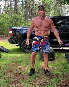 206K views · 1.5K reactions | At 95 degrees, my workout barely lasted 30 minutes today. The one leg cleans sucked the mojo out of me as did the band rotations. Sloppy with strikes and kicks. Probably should have filmed half way versus at the end. @rogueamericanapparel shorts. @killcliff @rebeccalmcnamara @universityofbadassery | NFL Fans | Facebook