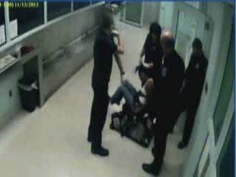 POLICE OFFICER GIVES HAIRCUT