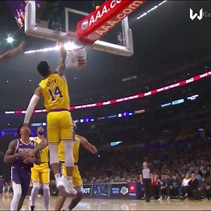 20K views · 1.3K reactions | Danny Green takes it to the rack! _ #lakers #dannygreen #lakersnation #lakersworld #lakeshow | Lakers World | Facebook