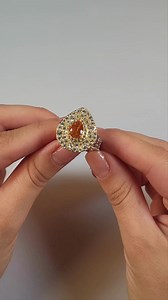 11 reactions | Entdecken Sie den Zauber der Royal Collection von Miss Juwelo! Mit dem Code MJ2023 erhalten Sie jetzt 10% Rabatt auf alle Artikel dieser Kollektion: https://tinyurl.com/3cf3hf74 | Juwelo Deutschland | Facebook