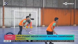 AirAsia Dare to Dream: National Student Indoor Hockey Championship Kicks Off in Indonesia The highly anticipated AirAsia Dare to Dream: National Student Indoor Hockey Championship begins today in Indonesia. Running from June 25 to 29, the tournament will feature fierce competition with nine boys' teams and seven girls' teams vying for victory. This under-18 tournament provides a platform for young athletes to showcase their talents and compete for the championship title. Stay tuned for exciting 