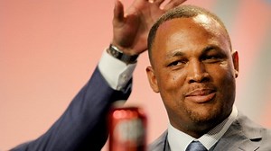 Rangers' Adrian Beltre on the hated head touch, Elvis Andrus and Bautista's bat flip