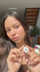 20K views · 202 reactions | Chanel Rouge Coco BAUME ✨មាន4ពណ៏ក្នុងស្តុក ជាប្រភេទក្រែមមានសំណើមនៅលើបបូរមាត់ ពណ៏ស្រាលបែបធម្មជាតិ #tychecosmetics #makeup #review #skincare #reviewproduct | Tyche Xcosmetic | Facebook