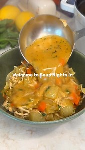 The Best Chicken Noodle Soup✨ My absolute FAV chicken soup recipe, enjoyed with or without the noodles! It’s super flavorful, warming and incredibly nourishing! Perfect for those chilly winter days or to warm up when you’re feeling under the weather. Here’s what you need: Chicken 1 lb chicken breast 2 tsp each paprika, garlic and onion powder 3 tsp Italian seasoning 1/2 tsp cayenne 1 tsp salt 1/2 tsp pepper Soup 3 celery ribs, diced 4 medium carrots, peeled and diced 1/2 yellow onion, diced 8 cl