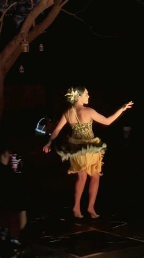 Exotic Polynesian/Hula Dance Routine You Must Watch!