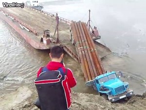 Back that thang up | ViralHog