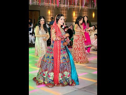 Aisha & Hamza's Mehndi Dance Performances - Pakistani Wedding