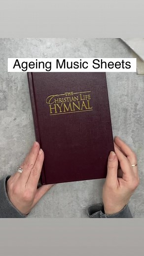 Have you ☕️ tea stained paper yet to give it that old vintage charm?? #decoupage #scrapbooking #crafting #junkjournal | Shabby Chic Vanlife /crafted on the road