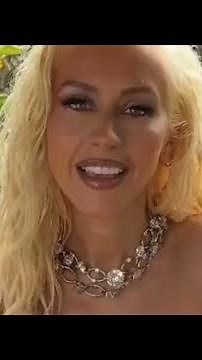 Christina Aguilera - Glamour Magazine 2024