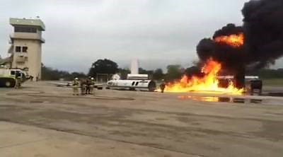 Departments from Oman, Washington State, Colorado, Pennsylvania, California and Ottawa Canada conducting response drill during the AI-40 class. | DFW International Airport Fire Training Research Center