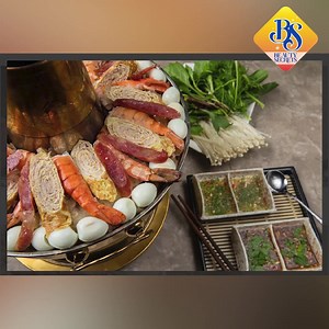 ဆိုင်ဖွင့်ပွဲနေ့မှာ VVIP Card တွေကံစမ်းမဲနှိုက်ပေးခဲ့တဲ့ မိုးကုတ်ဟော့ပေါ့ | Beauty Secrets