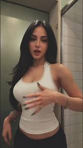 Vidéos de Irina (@irina.spicy) au sujet de irina