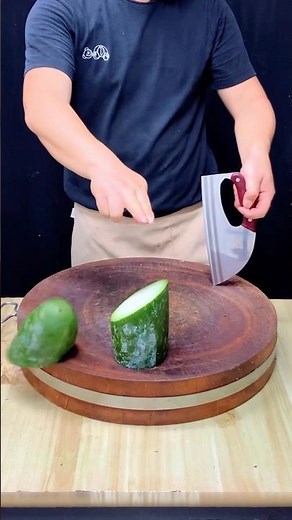 This knife is sharper than the eye ￼