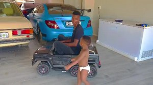 Mama ase gona re sala re ketlile🤸‍♂️🤣😂😅😆 Ke motshepisitxe mmeleke🍼🧋😅😂🤣 | King Monada