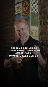 Nicolas Krassik Quinteto - Rendez-vous Forró Instrumental no JazzB . 🗓️ Sexta, 17 de janeiro de 2025 🕘 Início do show: 21h 🎟️ Garanta seu lugar reservando seu assento pelo link na bio! . 🎁 O JazzB apresenta o quinteto do violinista francês Nicolas Krassik com o show Rendez-vous Forró Instrumental, uma celebração do forró e da música popular brasileira através do virtuosismo do violino. Nicolas, que há mais de 20 anos dedica-se à MPB, traz ao palco um encontro vibrante entre o forró e a impro