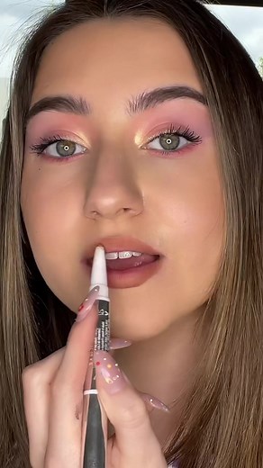 Eyeshadow Obsession: Trippy Tung Leaks Makeup GRWM