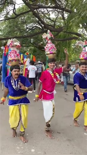 Pride ke rang, Chennai ke sang!! #pridemarch #chennaipride #queerpride #queer #pride #lgbtqpride #happypride #gay #lesbian #transgender #bisexual #trending #trendingsong #viral #tamil #tamilnadu #chennai | Gaylaxy Magazine