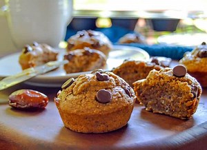 Flourless Banana Oat Muffins