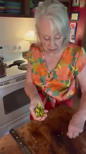 Cooking with Brenda Gantt #Brendagantt #Brendaganttrecipes #Mygrandmarecipes | Easy Meals Made Simple