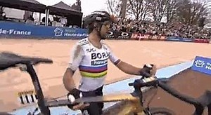 4.1K views · 410 reactions | Peter Sagan wins Paris-Roubaix. He attacked 54 kms to go. A gift for cycling. | Laura Meseguer | Facebook