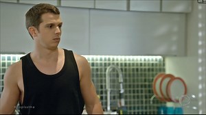 3M views · 10K reactions | Na Novela Topíssima, enciumado, Sem Noção procura por Graça e exige saber por que a namorada dormiu no apartamento de André. A policial reclama da insegurança do estudante Perdeu ou quer rever o capítulo na íntegra? Acesse já PlayPlus.com | RECORD | Facebook