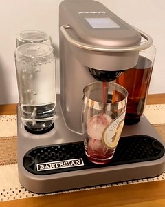 927K views · 155 reactions | Get me an automatic cocktail maker immediately, please! 勞 | FOODbible | Facebook