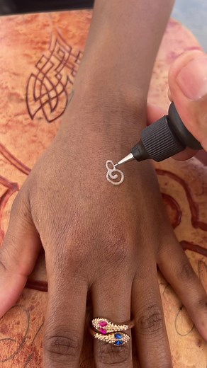 Henna Ink Testing on Black Skin: Creative Tattoo Ideas