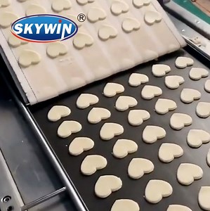 [Hot Item] Semi Automatic Small Capacity Biscuit Making Machine