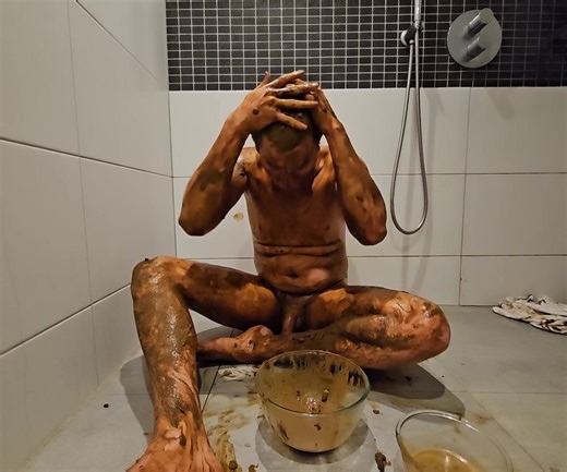 Full body scat smear in white shirt