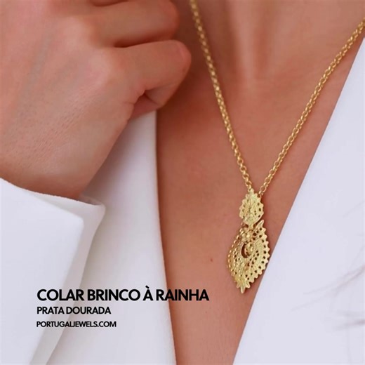 𝗖𝗼𝗺𝗼 𝘁𝗲𝗿 𝗮 𝘁𝗿𝗮𝗱𝗶𝗰̧𝗮̃𝗼 𝗲 𝗶𝗻𝗼𝘃𝗮𝗰̧𝗮̃𝗼 𝗱𝗲 𝗺𝗮̃𝗼𝘀 𝗱𝗮𝗱𝗮𝘀? Todos os colares na Portugal Jewels foram orgulhosamente desenhados e feitos em Portugal. Conheça os colares mais procurados e icónicos da Portugal Jewels 📦 Entregas até 48h 🎁 Packaging de oferta com mensagem personalizada. 💎 Materiais Premium Certificados. | PORTUGAL JEWELS