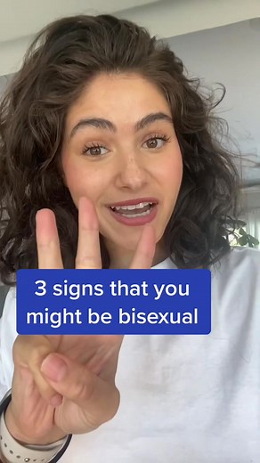 3 Signs You Might Be Bisexual