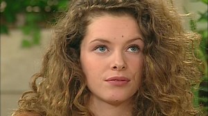 Hélène et les garçons - S06 E11 - Des étincelles