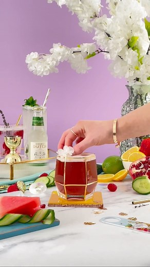 Definitely one for the gram 🙌 🤩 Up for a midweek cocktail challenge? Our Forager cocktail is the thing you’re looking for - just hunt down some edible flowers to get started🕵️‍♀️🌸 trust us, it’s totally worth it 😉🍹 ✨ Add 25ml elderflower aquavit, 12.5ml Creme de Cassis, and 15ml lime juice into an ice filled cocktail shaker 🧊🍋 ✨Shake! 💃🏻 ✨Double strain into a rocks glass🍸 ✨Top with Double Dutch Cucumber & Watermelon🤩 ✨Garnish with edible flowers 🌸 ✨Cheers & enjoy! 🥂 Let us know how