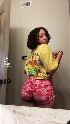 THICK LIGHTSKIN!! MUST SEE!!!