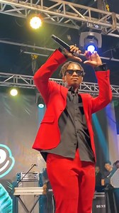 Emtee delivers impressively in his one-man show 🔥🔥 #Emtee #EmteeRecords #emteeonemanshow | Dawordplaymind