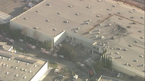 Fullerton plane crash: Aerial footage of warehouse | Raw