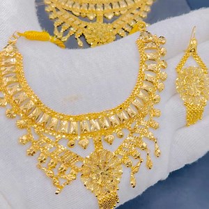 209 reactions · 392 shares | BIGGEST SALE IN PAKISTAN 2025! Unlock Authentic Products at Unbeatable Prices! • WhatsApp #03005567890 to shop • Get ready for a beauty overhaul with Paradise Collection! Shop Now and get 48-72 hours delivery ⏱️ | Paradise Collection | Facebook