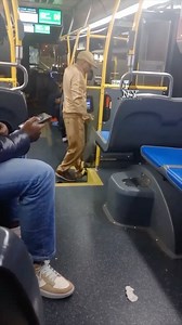 #NYShitty🗽💩; Two men on the Q4 bus to Archer Ave and Parsons Blvd in Jamaica got into an altercation. One tried to forcefully remove the other at 165th and Archer Ave, with the victim clinging to the yellow bars. The aggressor eventually grabbed the victim’s dropped phone. The victim disembarked at the next stop and entered the subway, not reporting the incident to nearby police. 🎥: @fromabullet Via @ontodaysnewyorkshitty for more! | The Myxs