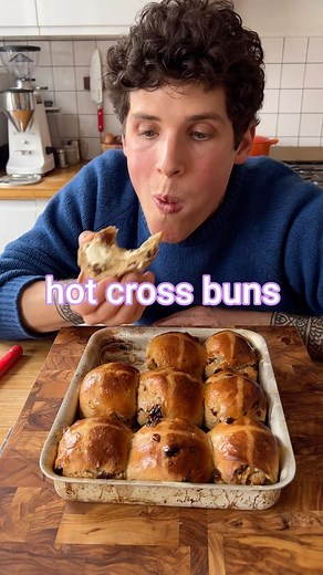 209K views · 115 reactions | ✝️Hot Cross Buns Alert! Try these...