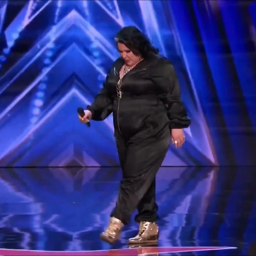 Singer Sarah Potenza SHOCKS The Judges With Her Voice! | Annabelle