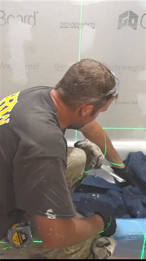 I recommend setting tile on back wall of shower or tub surround first This will hide the grout joint in #plumbing #plumber #plumberlife #plumbinglife #plumbersoftiktok #wellwater #bleach #hydronyc #response #kitchen #compression #plumbingtok #plumbingchronicles #plumbproud #waterpressure #pressurereducingvalve #homehacks #waterhacks #plumbingrepair #reels #reelsvideo #reelsviral #serviceplumber | Bathroom Remodeling Teacher