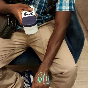 [Hot Item] Vf-K5 2024 Handheld Blood Vein Vein Finder Machine Viewer Price Device