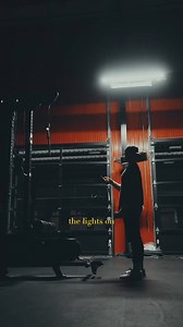 "This gym lighting setup was an absolute breeze with the Lume Cube Tube Light XLs. Paired with the Lume Control app, I was able to have full control of all my lighting settings even after mounting" - @bennettlooper #tubelight #fitness #tubelightxl | Lume Cube