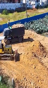 69K views · 616 reactions | Construction Worker Skills With Bulldozer Operator Pushing Soil Into Low Land #dozer #bulldozer #construction #heavyequipment #operator | Arpunk | Facebook