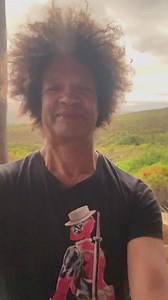 #UncleMarc #TheatreMallofEmirates #24Feb #Platinumlist.net 💚🙌🏼 | Marc Lottering