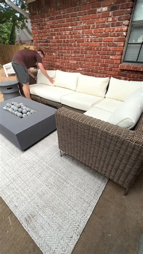 This is why I can keep my white cushions outside! #Outer #liveouter | Nik and Liv DIY